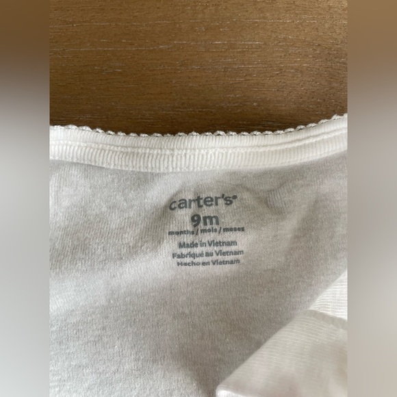 🎀  5 for $30 Carter’s Button Up White Cotton Shirt 9M - Picture 3 of 4